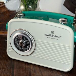 Hearth & Hand Vintage Style Radio - Teal and Cream